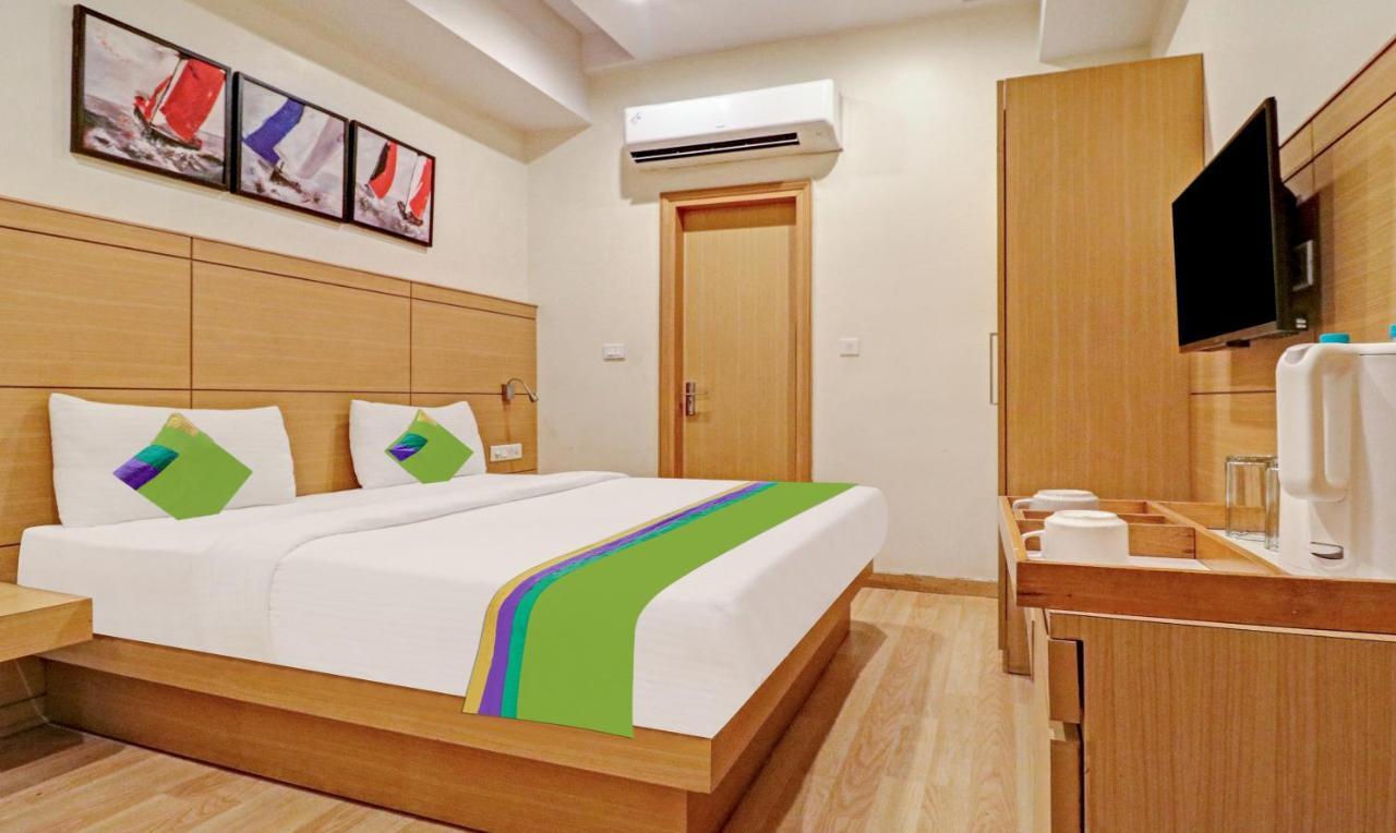 Treebo Galaxy Hotel 3*