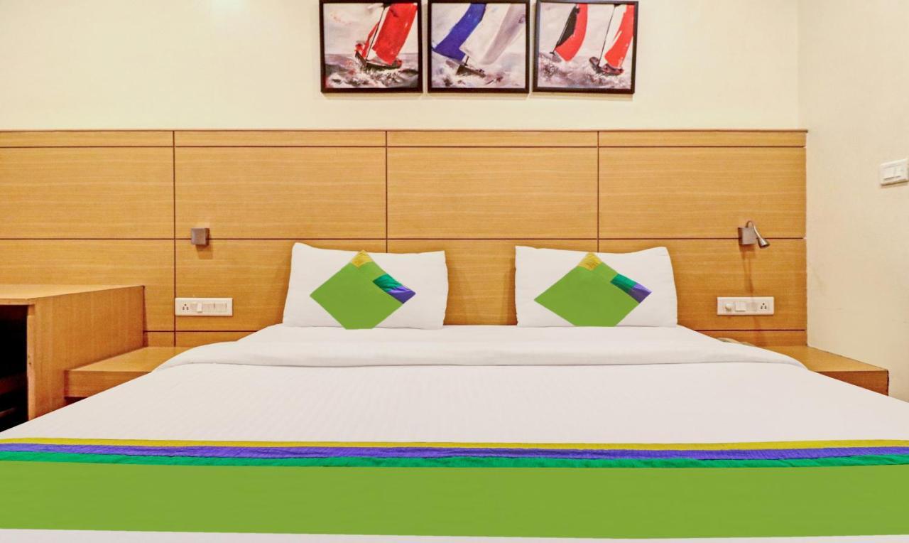 Treebo Galaxy Hotel 3*
