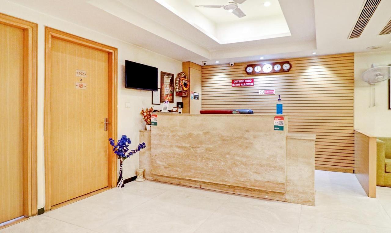 Treebo Galaxy Hotel 3*
